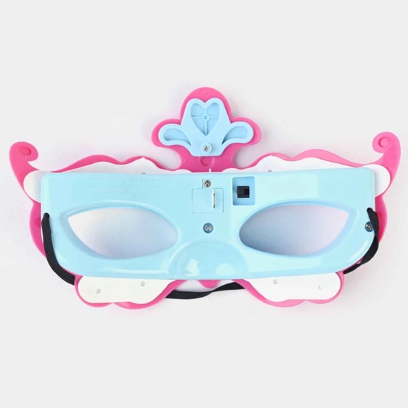 Set 2 Light Up Masquerade Mask Dress Up Fun Halloween or creative play time - Picture 2 of 3